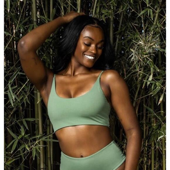Buffbuny Collection Swim Top Size XXS NWT Green - Picture 1 of 6